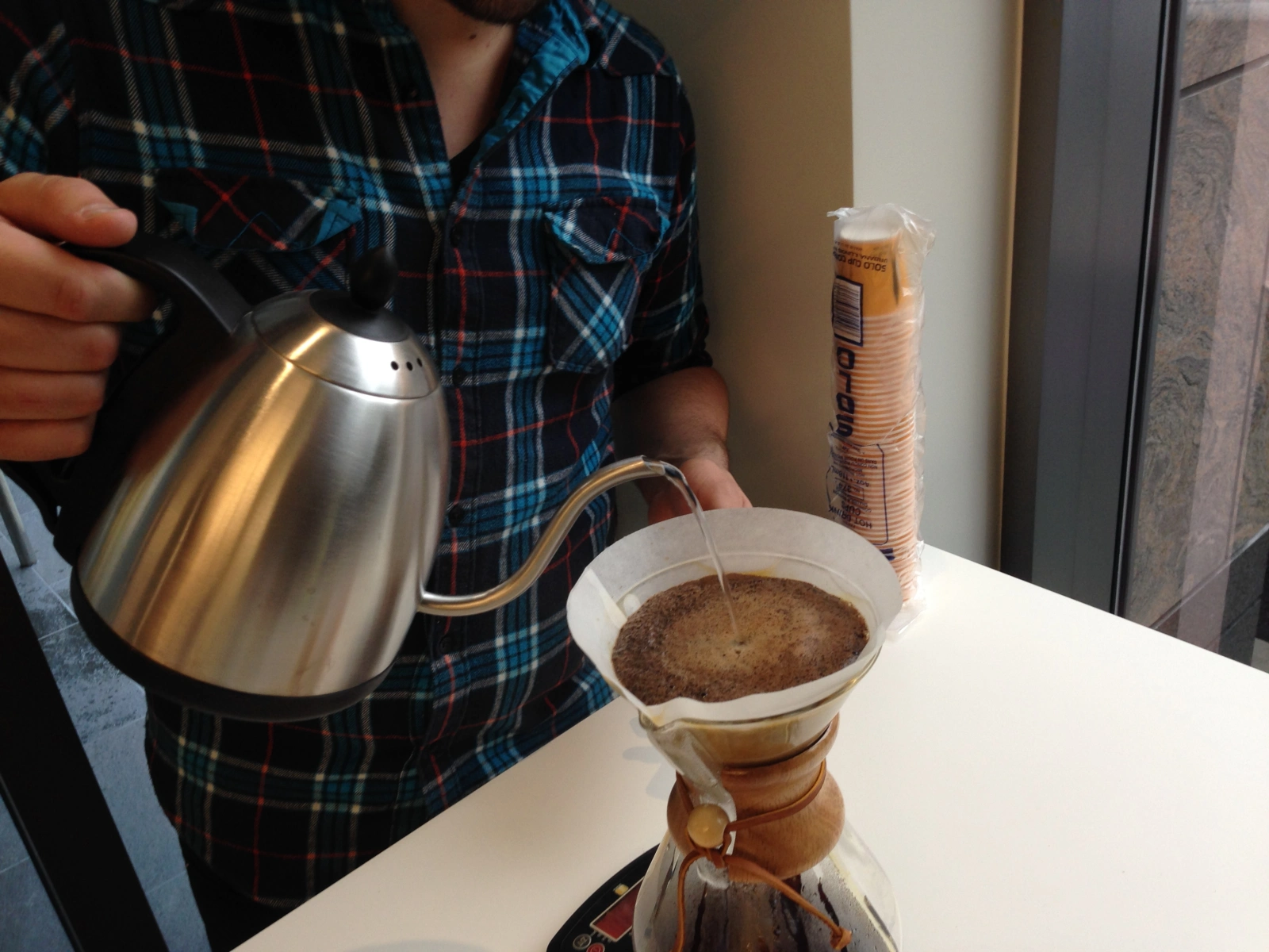 from-casual-drinker-to-coffee-connoisseur-a-guide-to-appreciating-flavor-aroma-and-mouthfe image 0